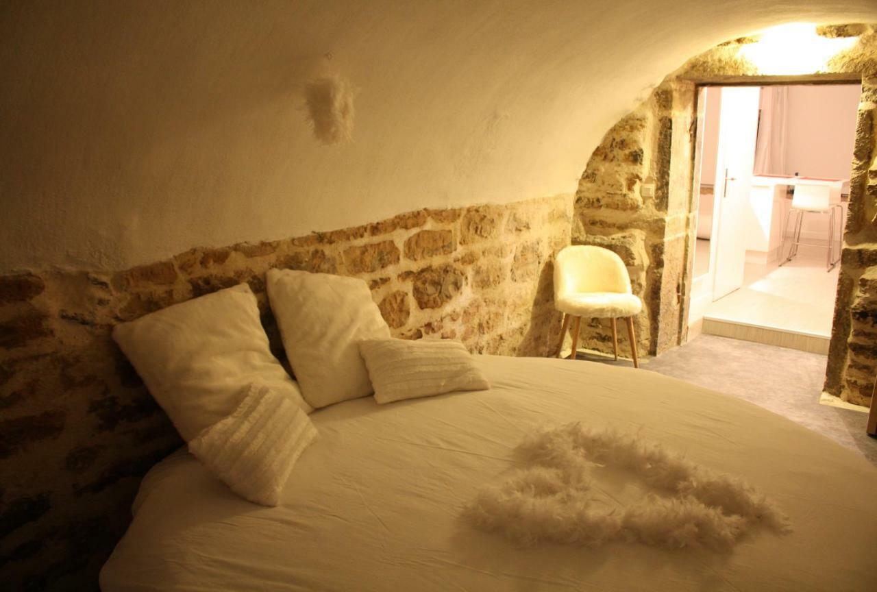 Ly'Ove Apartment Лион Екстериор снимка